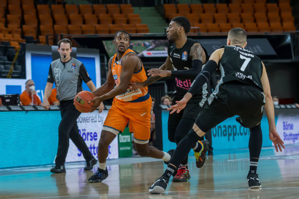 我可以帮你 我可以帮你