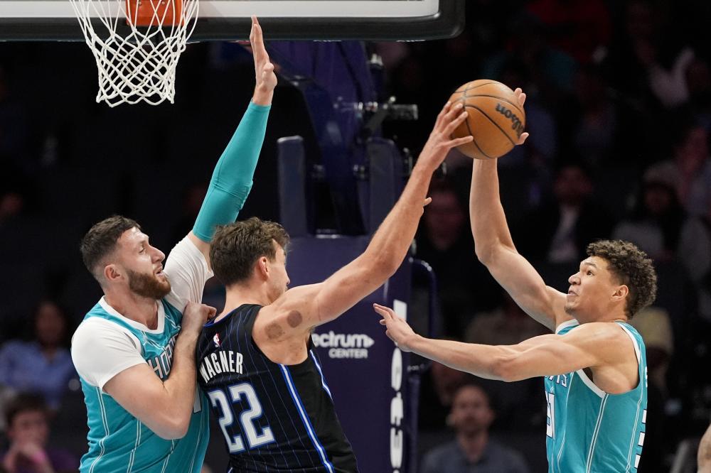 西的点射 西的点射