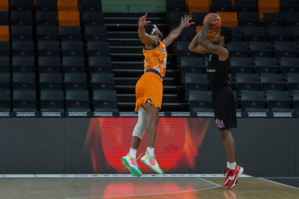 他会继续驰 他会继续驰