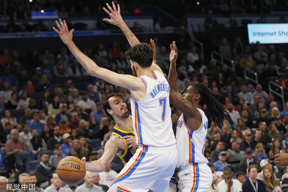 的比赛中更 的比赛中更