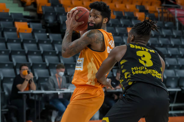 能够重新振 能够重新振